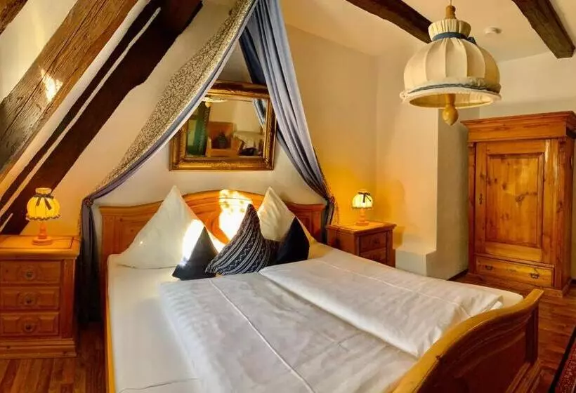 Hotelli Altfraenkische Weinstube