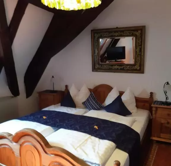 Hotelli Altfraenkische Weinstube