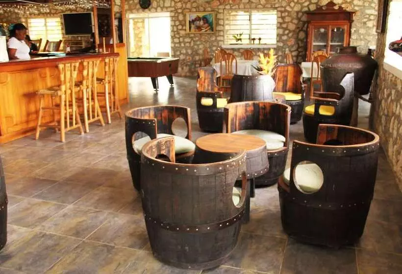 هتل Auberge Du Mont Saint Jean