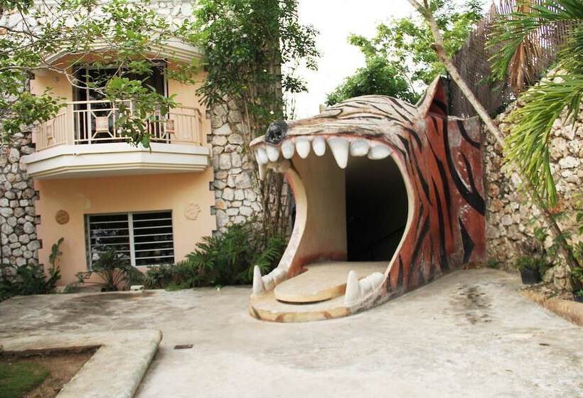 هتل Auberge Du Mont Saint Jean