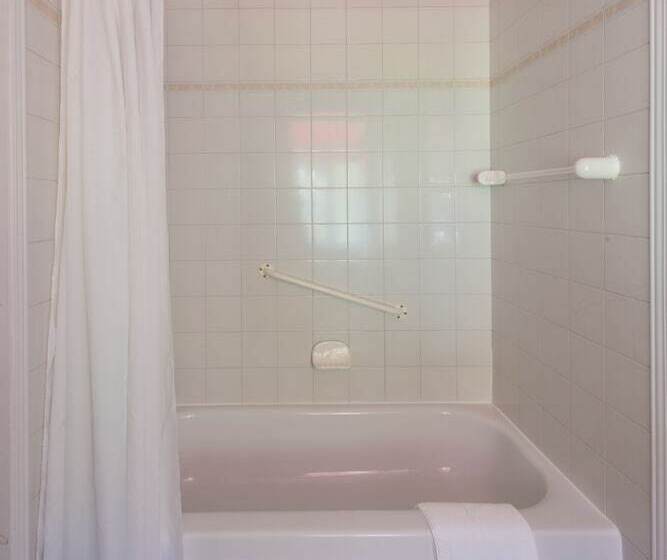 בית מלון כפרי Auberge La Courtepointe