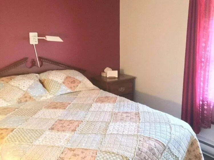 Hotelli Auberge La Courtepointe