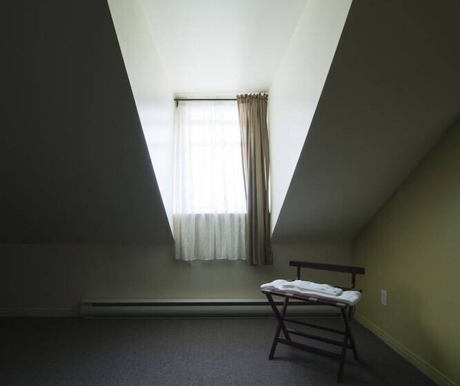 בית מלון כפרי Auberge La Courtepointe