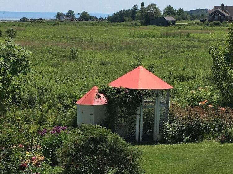 בית מלון כפרי Auberge La Courtepointe