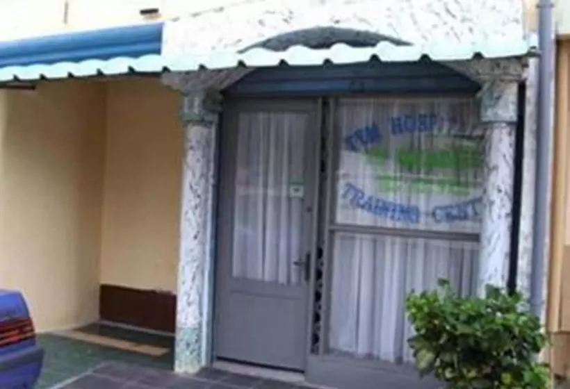 هتل Auberge Le Saladier