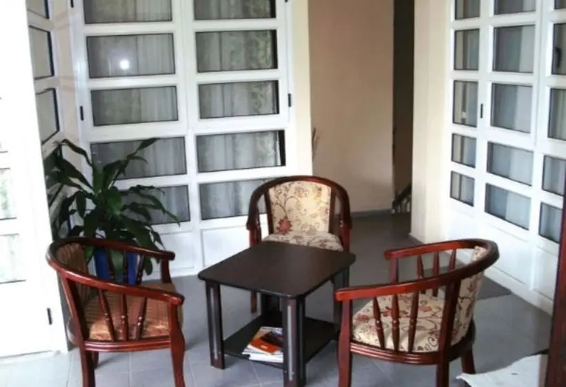 هتل Auberge Le Saladier