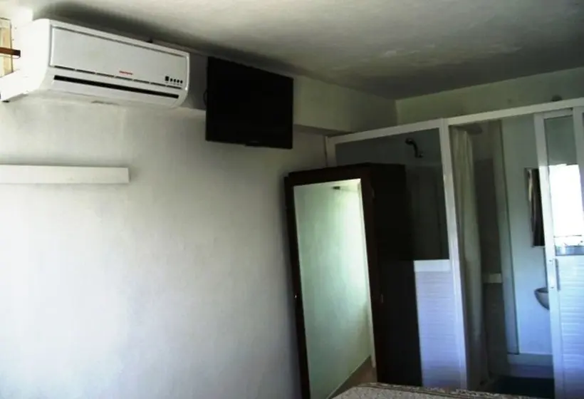 هتل Auberge Le Saladier
