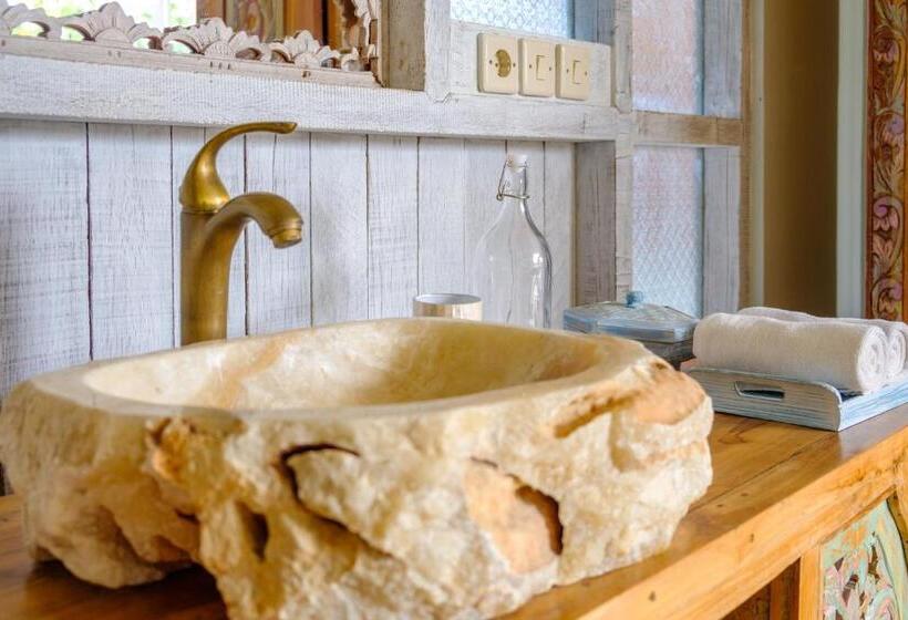 ホテル Boho Bingin Beach Bali