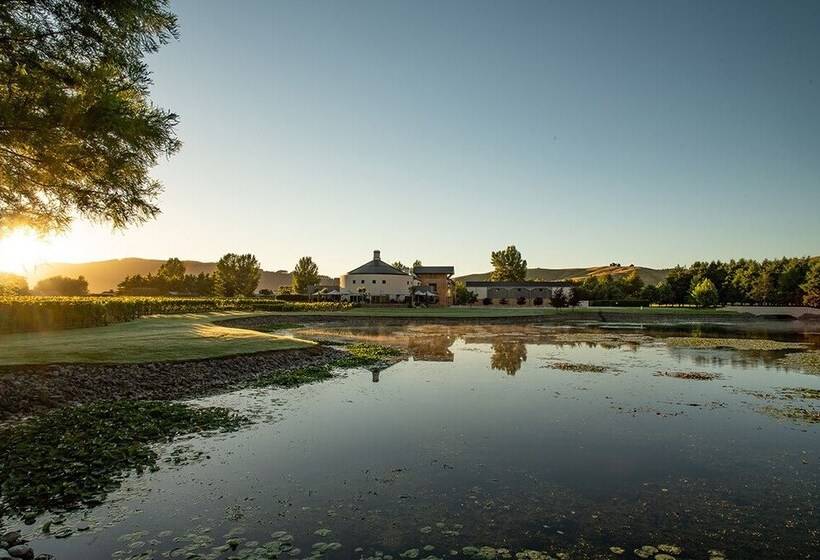 בית מלון כפרי Craggy Range Luxury Vineyard Retreat