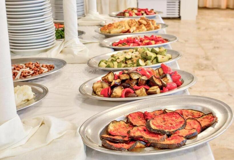 בית מלון כפרי Delle Nazioni Valentini Family Village