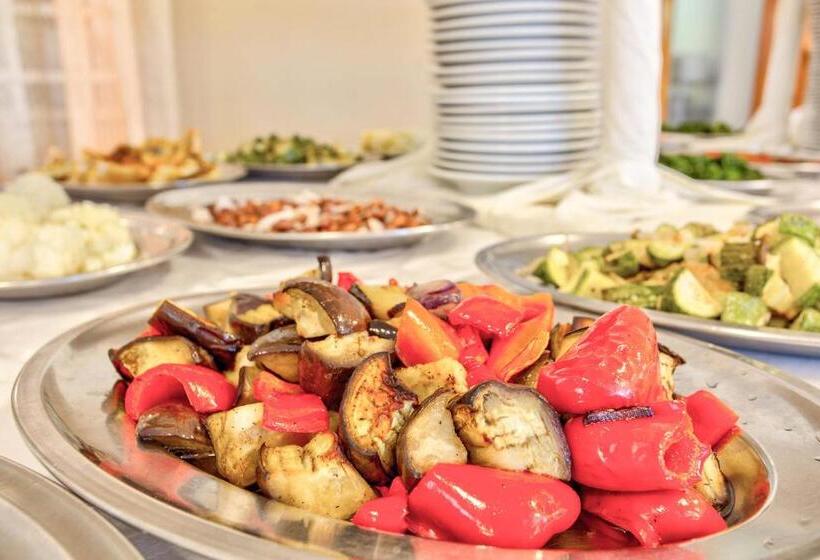 בית מלון כפרי Delle Nazioni Valentini Family Village