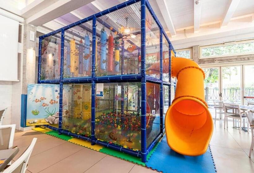 בית מלון כפרי Delle Nazioni Valentini Family Village