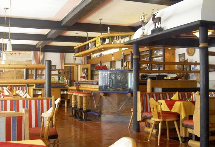 هتل Hammerwirt Forellenhof