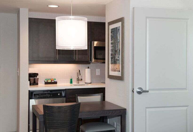 فندق Homewood Suites By Hilton North Charleston