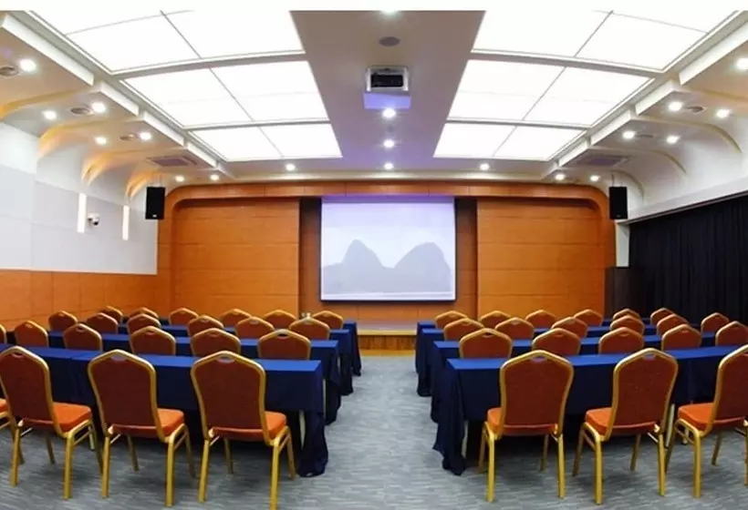 ホテル Jinan Red Ginseng Spavill