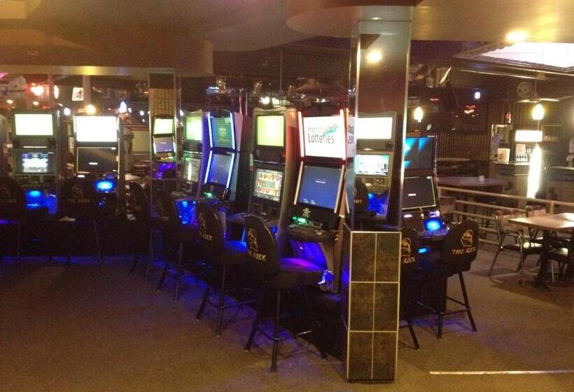 هتل Keystone Motor Inn