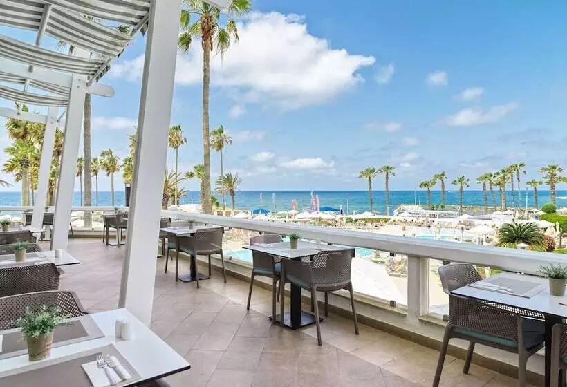 Leonardo Plaza Cypria Maris Beach Hotel & Spa
