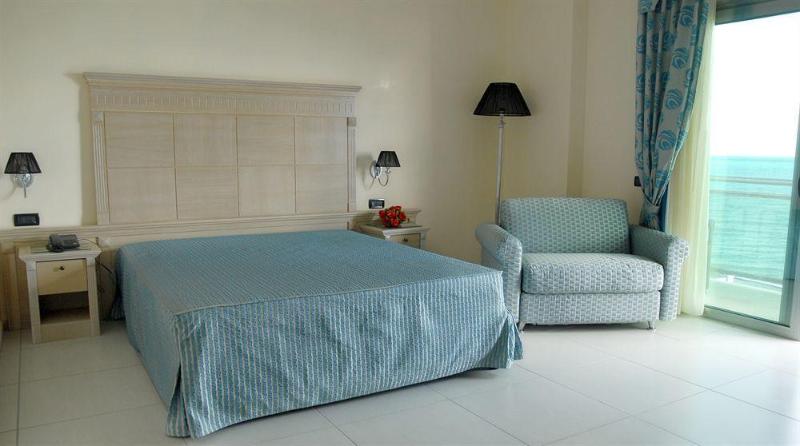 酒店 Miramare Palace