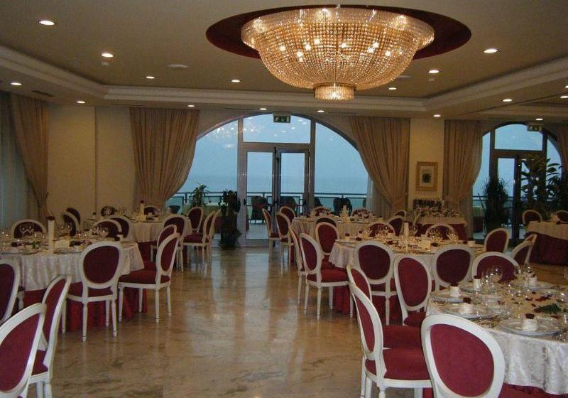 酒店 Miramare Palace