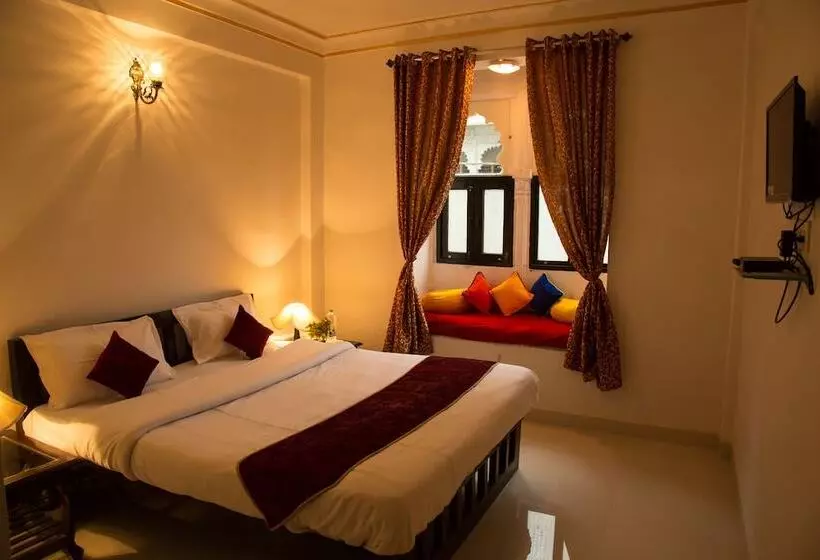Hotelli Nahargarh Palace