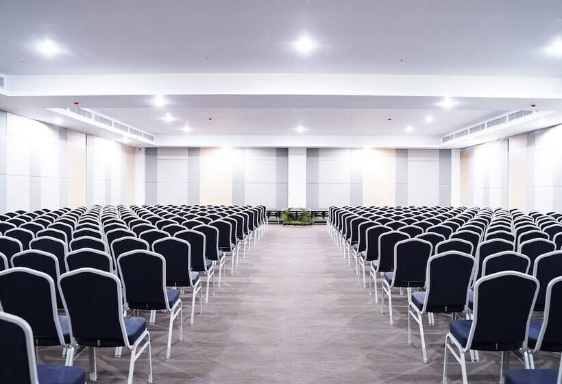 Palm Park Hotel Surabaya