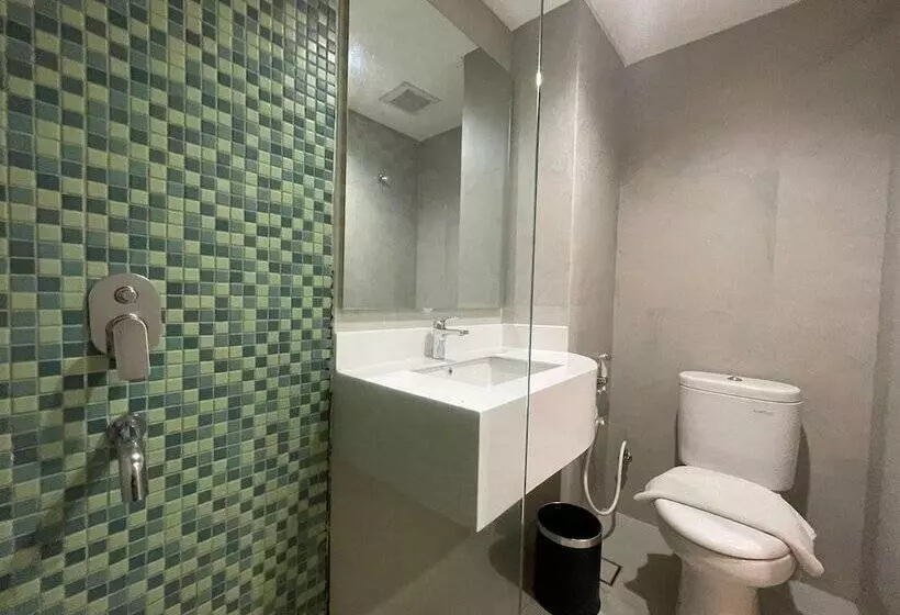 Palm Park Hotel Surabaya