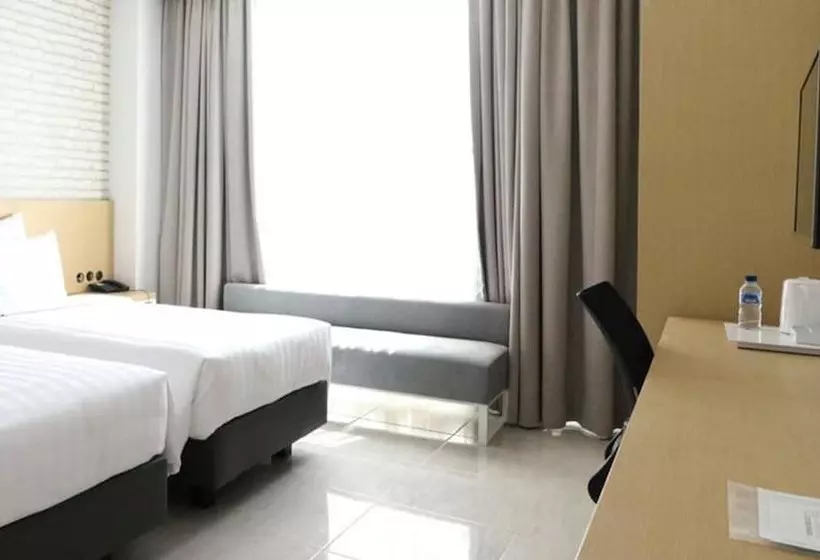Palm Park Hotel Surabaya