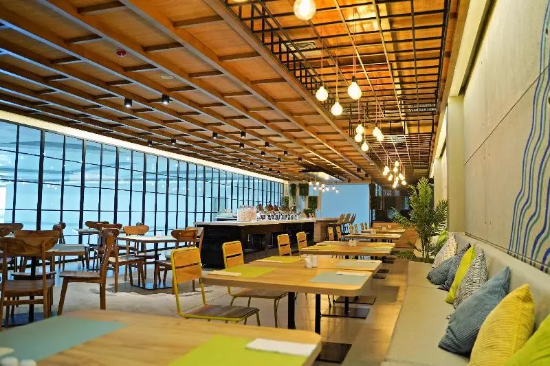 Palm Park Hotel Surabaya