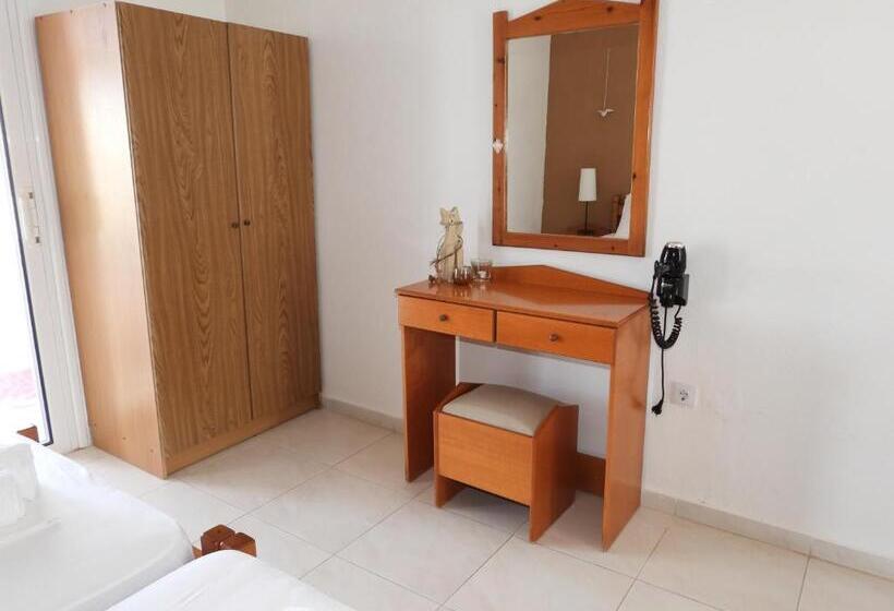 فندق Studios Nina