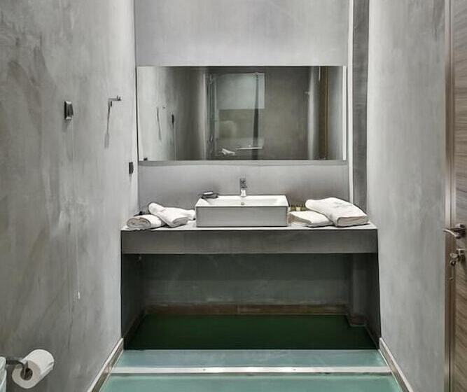 فندق Superior One Boutique