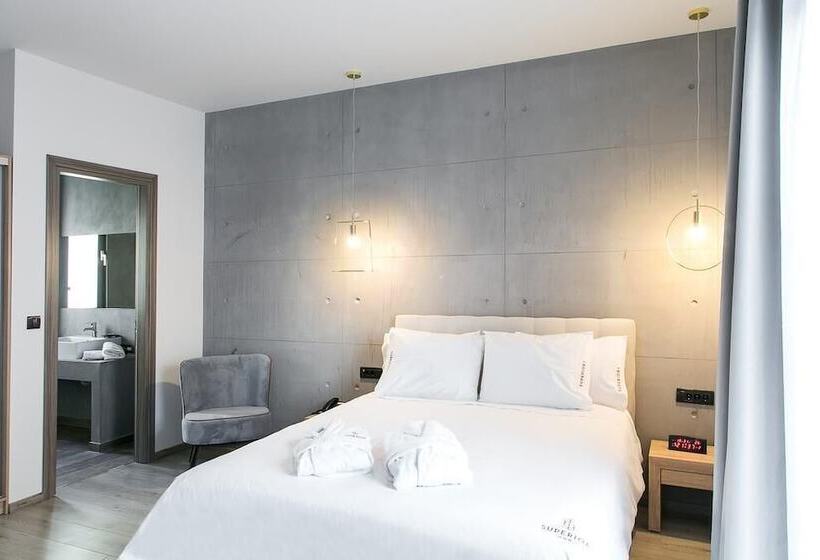 فندق Superior One Boutique