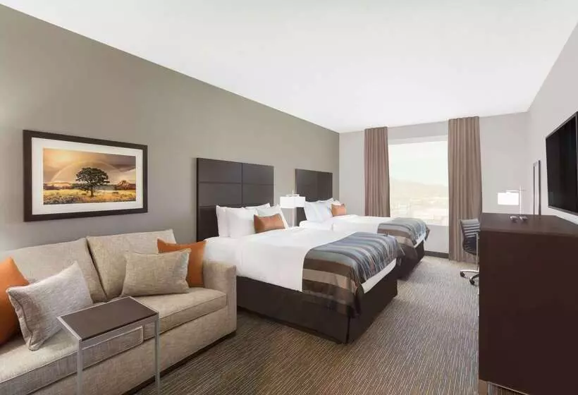 ホテル Wingate By Wyndham Hurricane Zion National Park