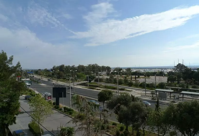 Ikaros Hotel Elliniko