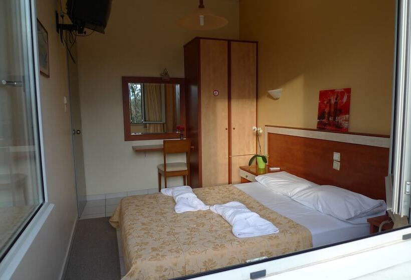 Ikaros Hotel Elliniko