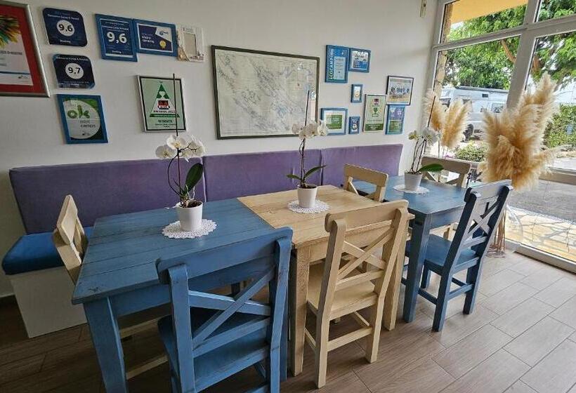 Odmoree Camp & Hostel