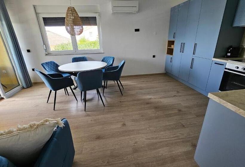 Odmoree Camp & Hostel