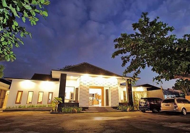 Giri Hotel Lombok