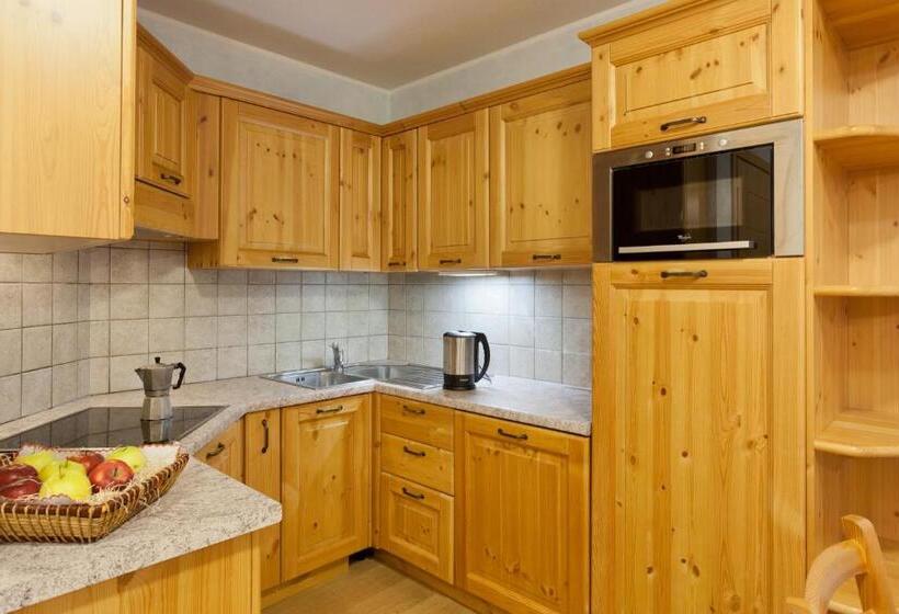 בית מלון כפרי Chalet Stelle Di Neve