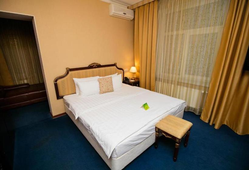 בית מלון כפרי Clementine