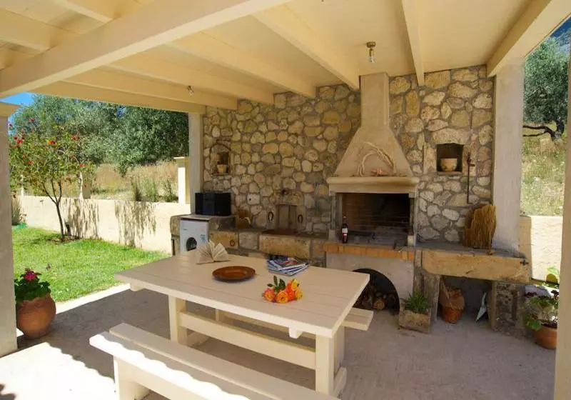 Hotelli Eleftheria Studios