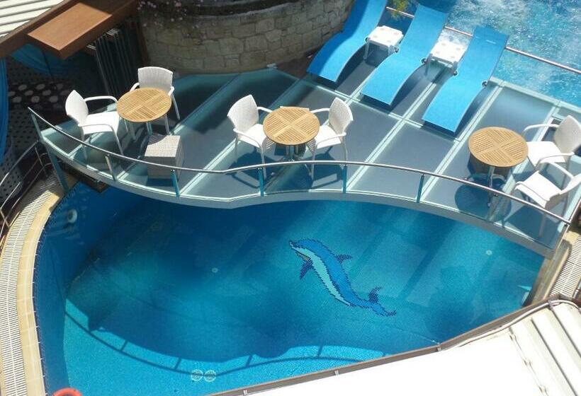 酒店 Giannis & Foteini