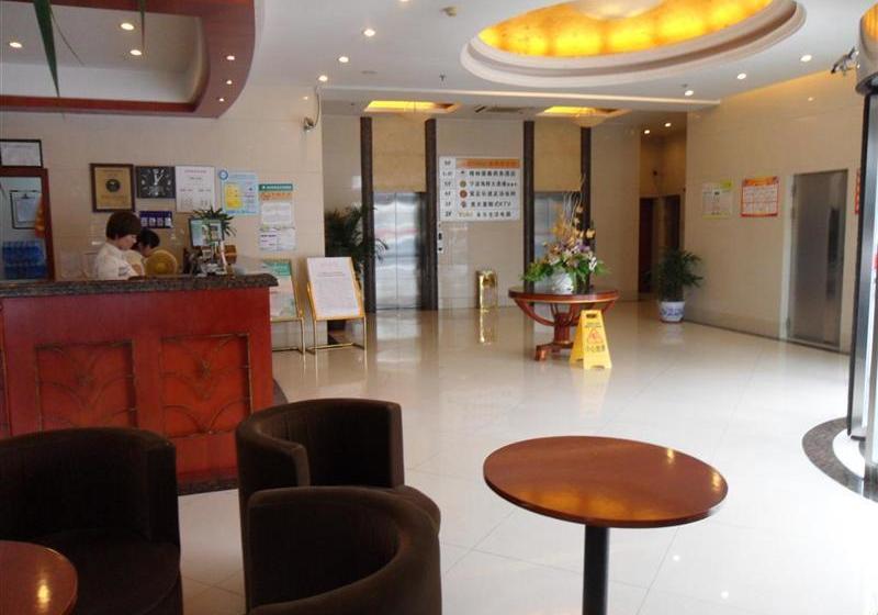 בית מלון כפרי Greentree Inn Shanghai Zhujing Business