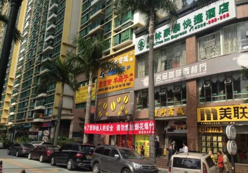 Hotelli Greentree Inn Shenzhen Huanggang Port South Futian Road Express