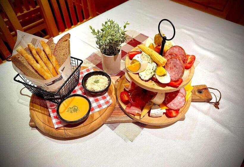 فندق Ledererwirt