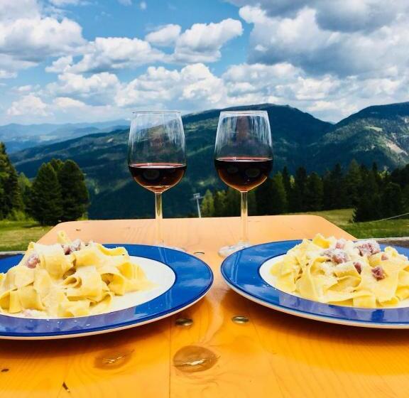 فندق Ledererwirt