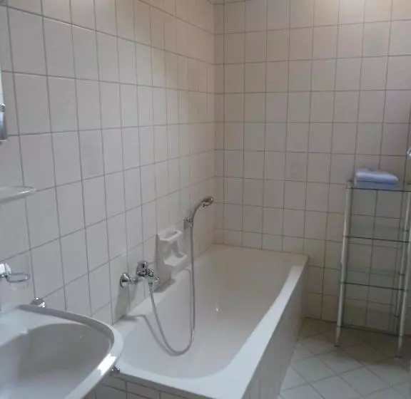 Hotelli Landhaus Rainer