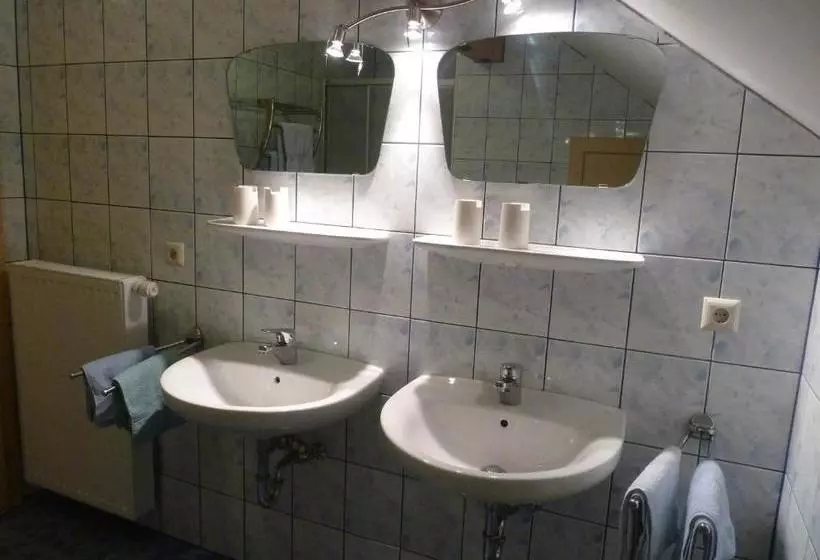 Hotelli Landhaus Rainer