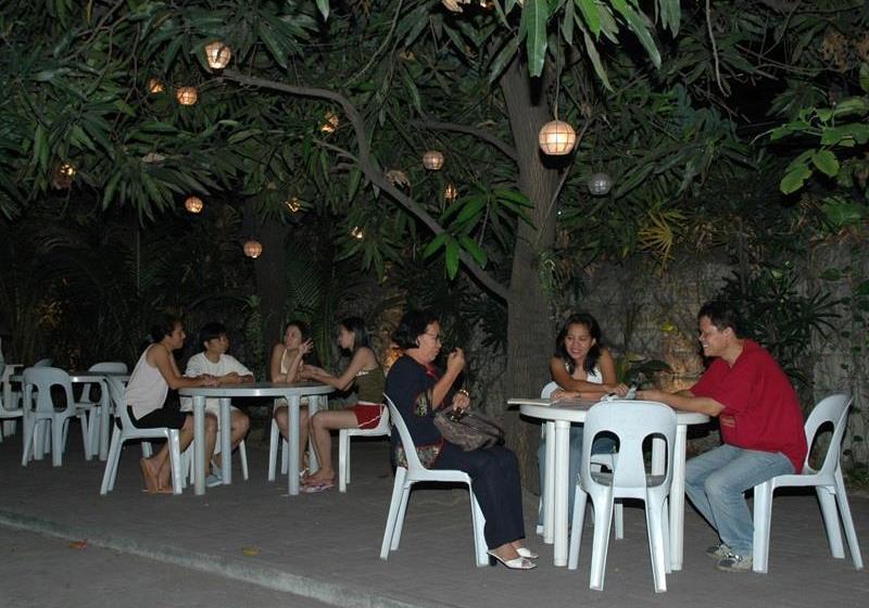 Hotel Manila International Youth Hostel