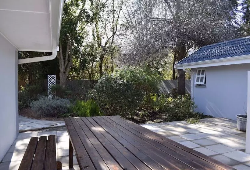 Hotelli Outeniqua Inn