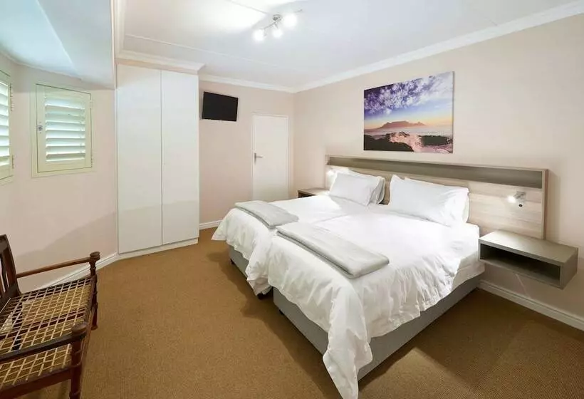 Hotelli Outeniqua Inn